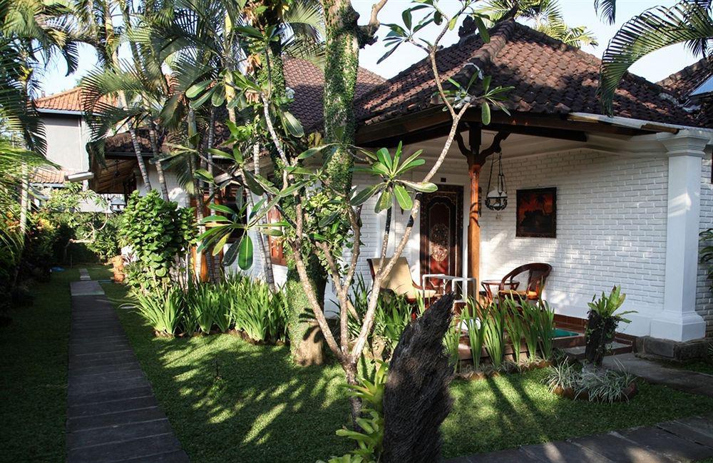 Prima Cottage Sanur Extérieur photo